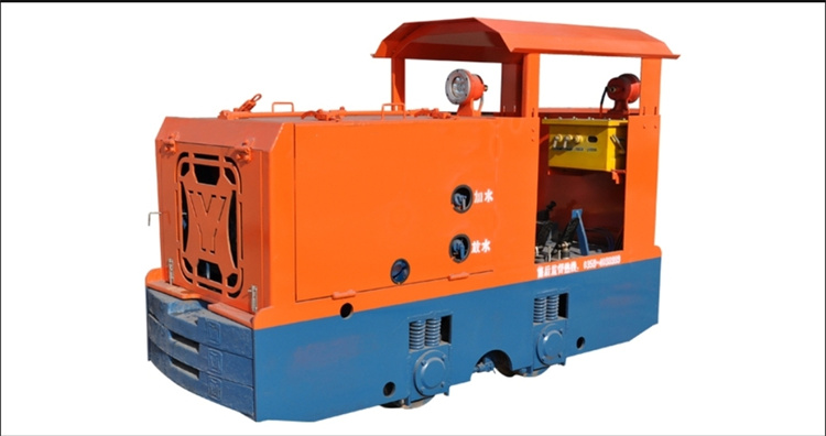 矿用防爆柴油机钢轮普轨机车